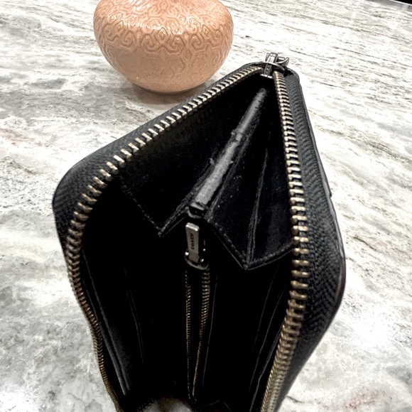 Coach Authentic Sport Calf Leather Whip Stitched Brown/Black Wallet - Picture 11 of 12